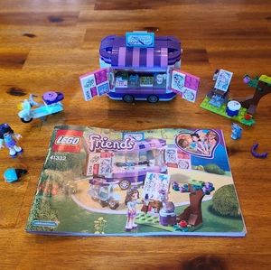 Lego Friends - 41332 - "Emma's Art Stand"